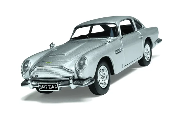 James Bond Aston Martin DB5 'GoldenEye' <p>Golden Eye began in a dramatic fashion