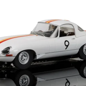 Jaguar E Type 1965 Bathurst No.9 Bob Jane Newly tooled