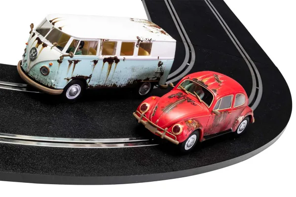 Legends Rusty Rides Volkswagen Beetle & T1B Camper Van - Limited Edition Despite today being highly desirable collectors cars