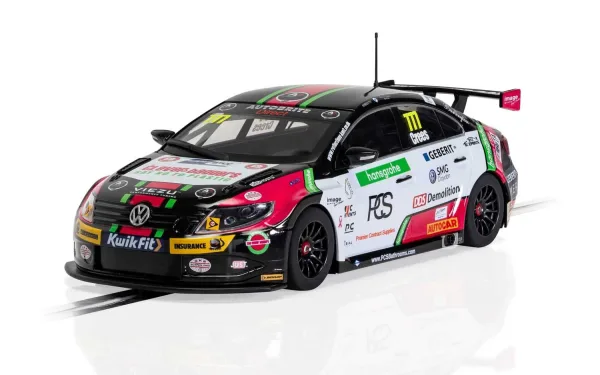 VW CC Team HARD - BTCC 2019 - Michael Crees In his first season of BTCC racing