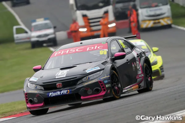 Honda Civic Type R - BTCC 2021 - Jade Edwards <p>For 2021 BTC racing hired promising young lady racer Jade Edwards to pilot their third and final Honda Civic Type R. In a tough year Jade has performed very well but has at times been the victim of others overzealous moves