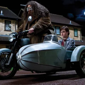 Harry Potter Hagrid Motorcyle and Sidecar <p>In need of a helping hand from the friendliest half-giant to reside at Hogwarts School of Witchcraft and Wizardry? Then Hagrid's motorcycle and sidecar is the mode of transportation you are most likely to see him arrive on.<br><br>While typically unconventional