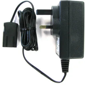 Scalextric Multi Purpose Analogue Transformer 15V 1.2A UK Plug The 15V 1.2 Amp UK wall plug transformer for use with standard analogue Scalextric sets and Start Scalextric Set. This transformer has a square end and is used in conjunction with the Scalextric Start powerbase and the C8530 Power Control Base. Please check your powerbase before purchase.