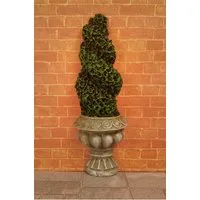 Flat-backed Topiary Twist for 12th Scale Dolls House