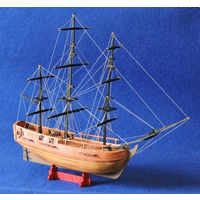 Mantua Models 1/120 Scale HMS Bounty Le Piccole Model Kit