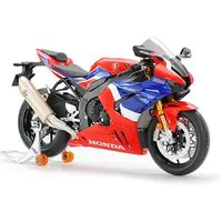 Tamiya 1/12 Scale Honda CBR 1000 RR R Fireblade Motorcycle Model Kit