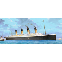 Trumpeter 1/200 Scale Titanic Model Kit