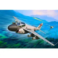 Trumpeter 1/72 Scale A-6A Intruder Model Kit