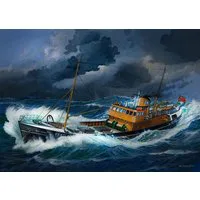 Revell 1/142 Scale North Sea Trawler Model Kit