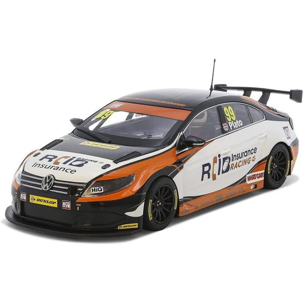 C3737 VW BTCC Volkswagen Passat Jason Plato   Brands Hatch 2015